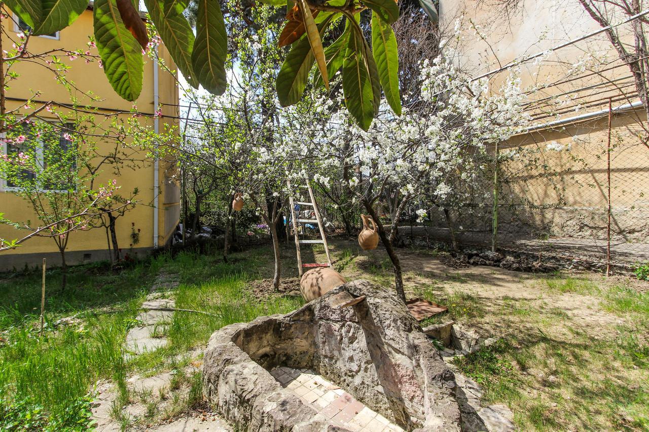 Apartment Gardens 44 Tbilissi Extérieur photo